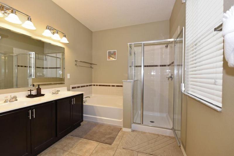 Stunning 4 Bedroom 2.5 Bathroom Pool Home Near Disney 基西米 外观 照片
